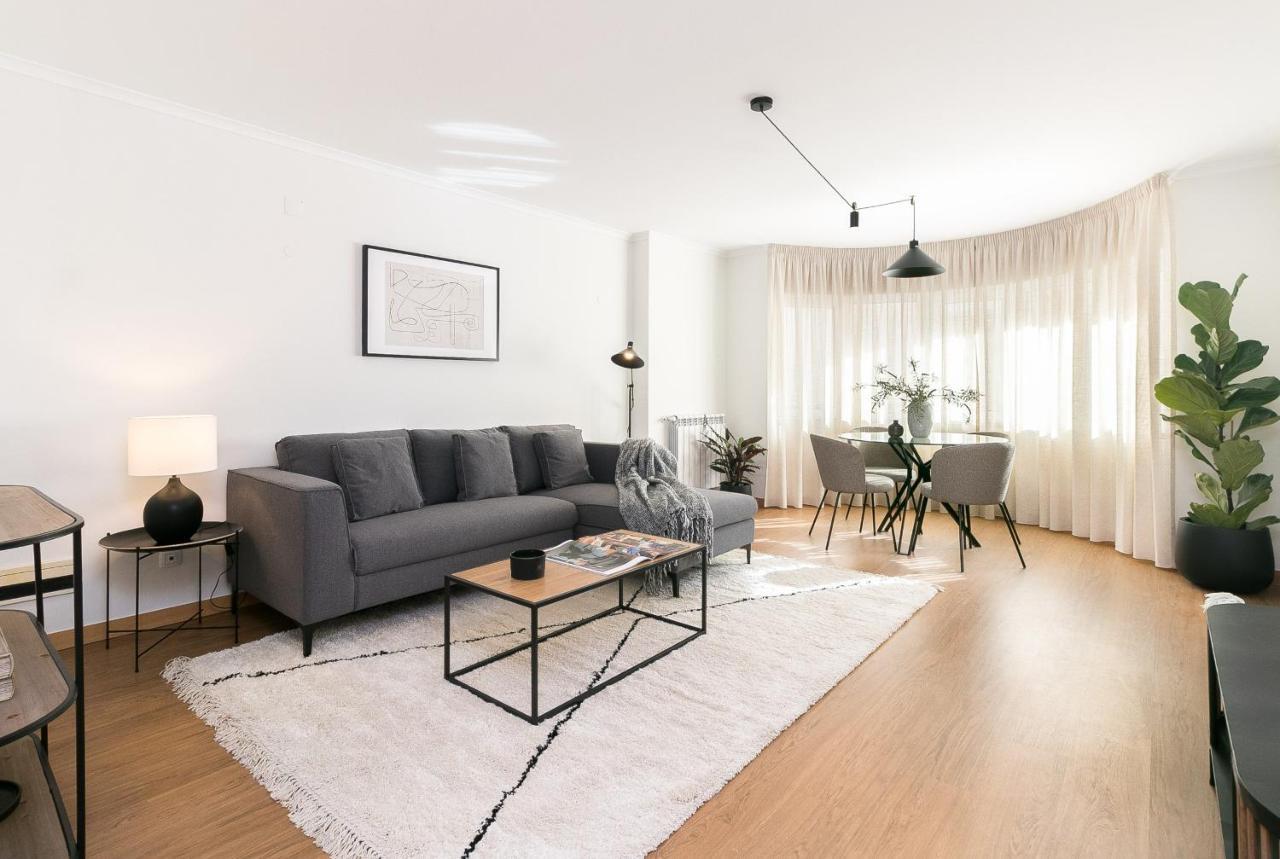 Premium Flat In Upscale Area, Balcony, Parking Appartement Lissabon Buitenkant foto